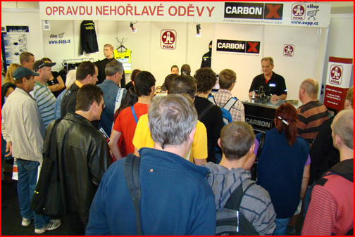 Z�jem u na�eho st�nku s CarbonX